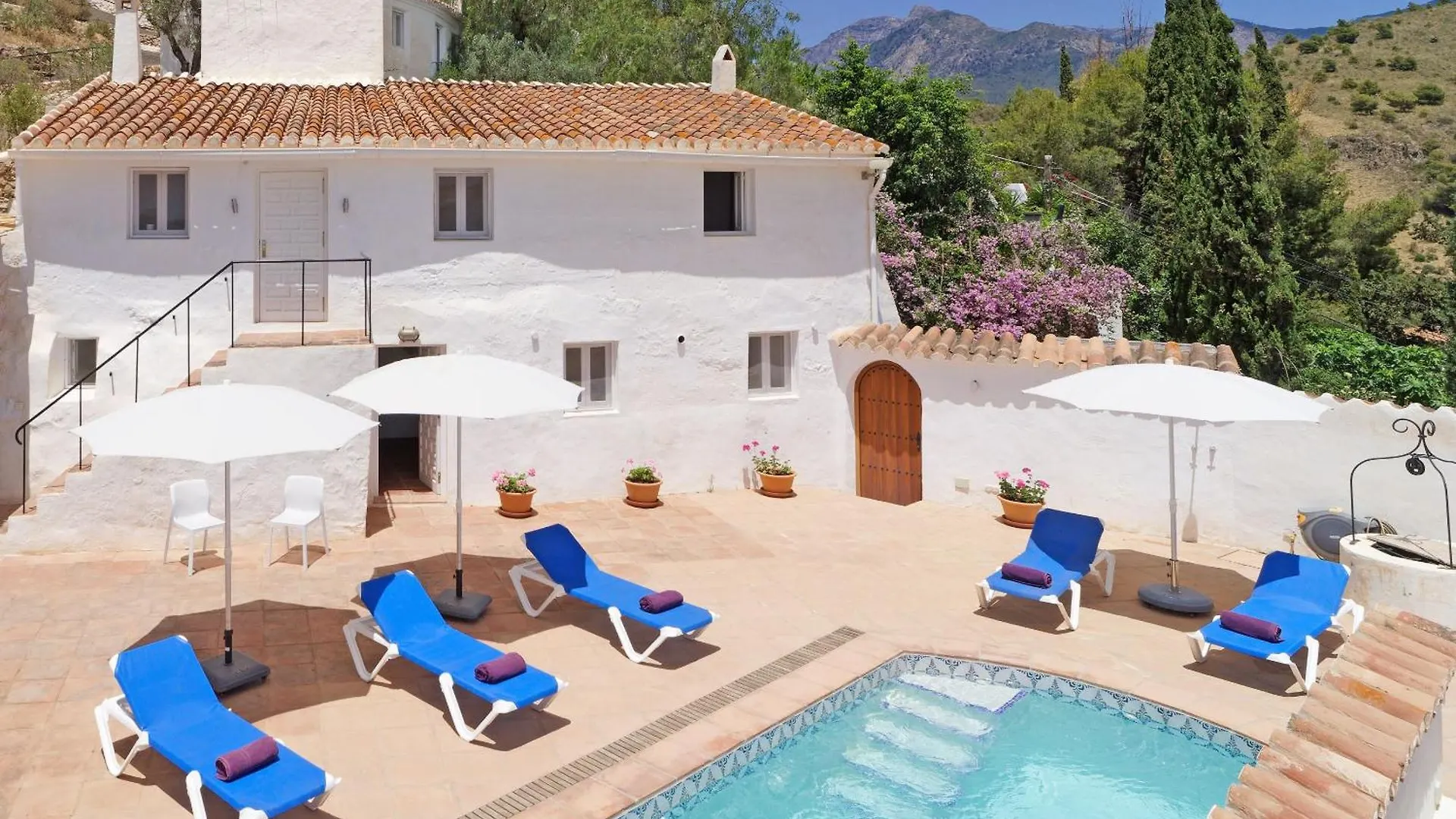 The Little Well: Private Pool Sleeps2 Views Villa Frigiliana