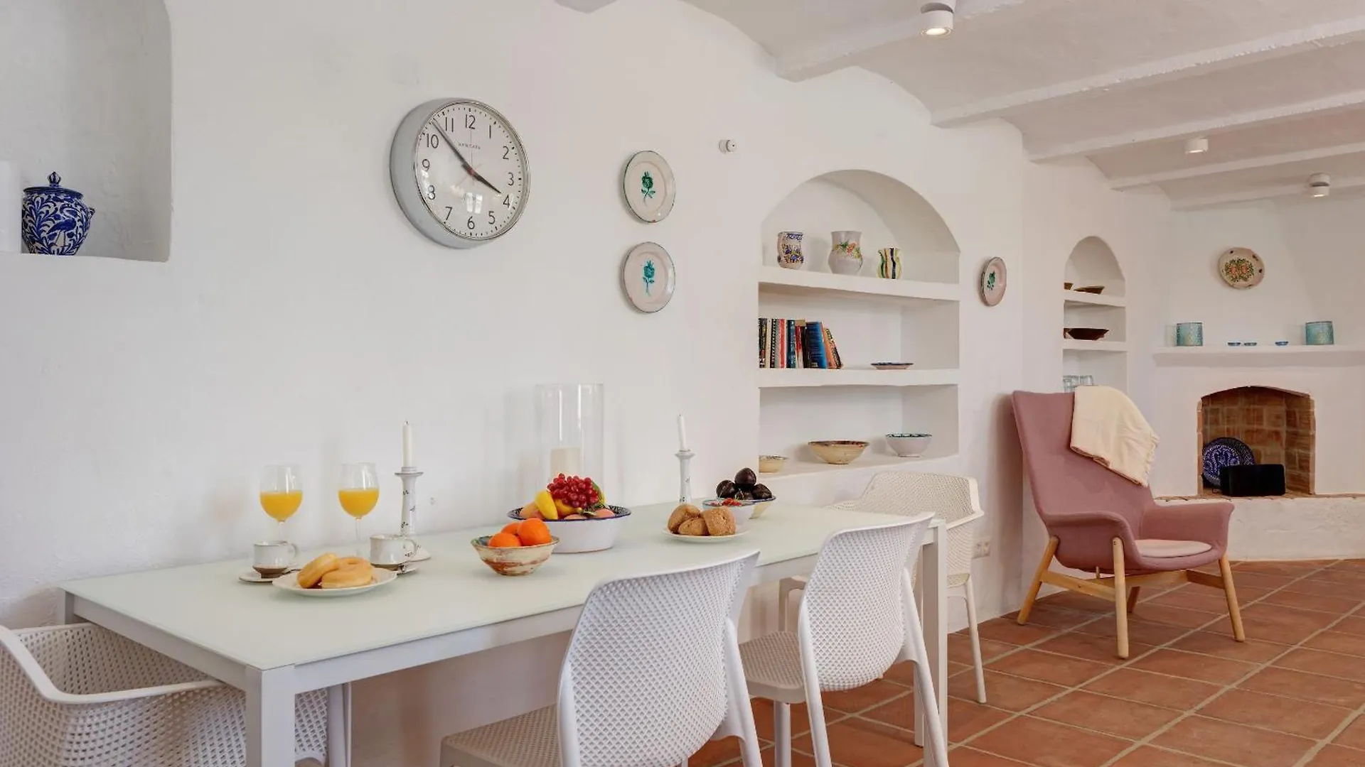 The Little Well: Private Pool Sleeps2 Views Villa Frigiliana