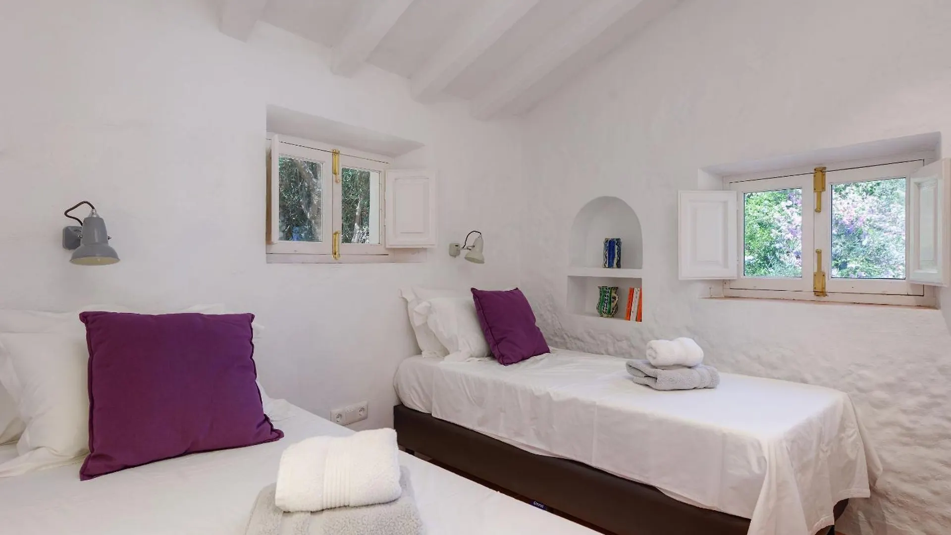 The Little Well: Private Pool Sleeps2 Views Villa Frigiliana
